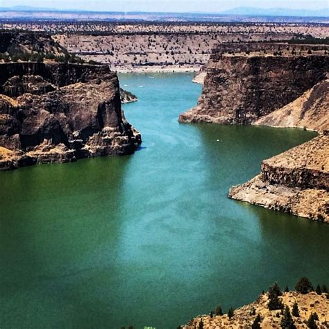Lake Billy Chinook central Oregon | Explore oregon, Central oregon, Oregon