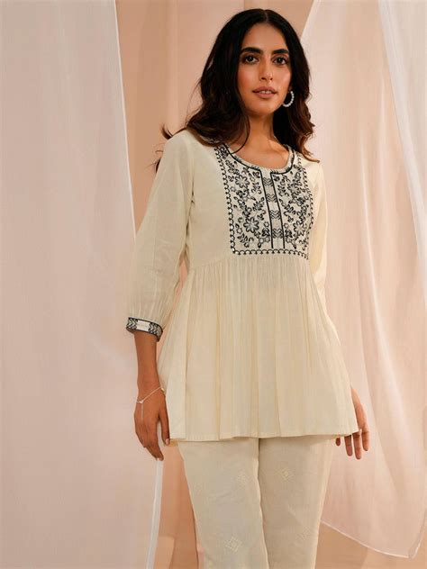 Buy Off White Yoke Design Cotton A-Line Kurti Online at Rs.687 | Libas