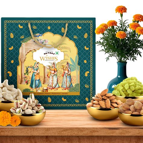 Make Festive Gifting Hamper Ideas Easy with Nutraj Gift Boxes