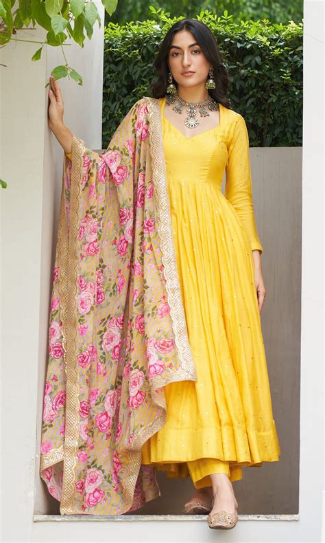 Thiss set includes Solid mukaish Anarkali, Palazzo and floral printed ...