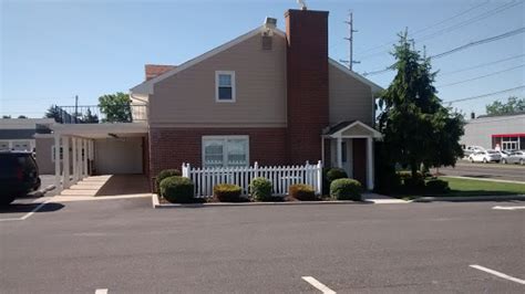 Funeral Home «Gardner Funeral Home», reviews and photos, 126 S Black ...