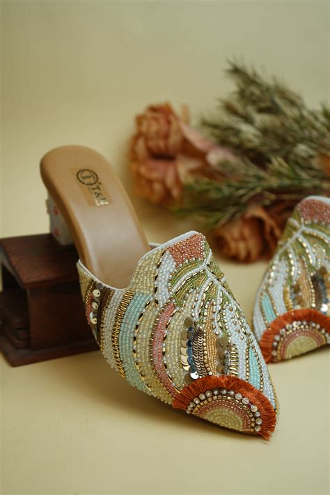 Discover Timeless Elegance: T&W Mojaris - Handcrafted Footwear – T&W ...