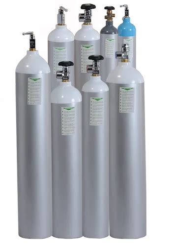 Oxygen Cylinder - Medical Oxygen Cylinder Manufacturer from Thane