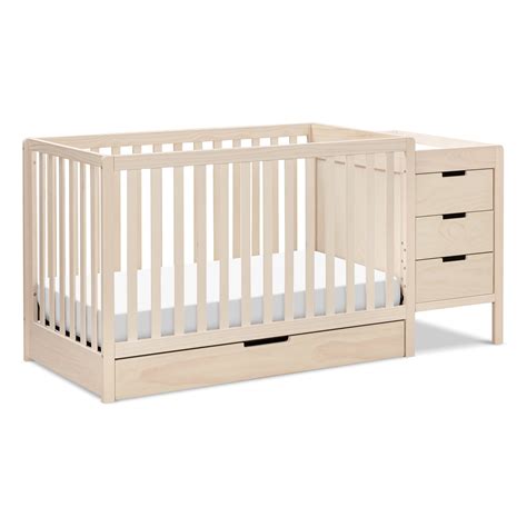 Carter's by DaVinci Colby 4-in-1 Convertible Crib & Changer Combo, in ...