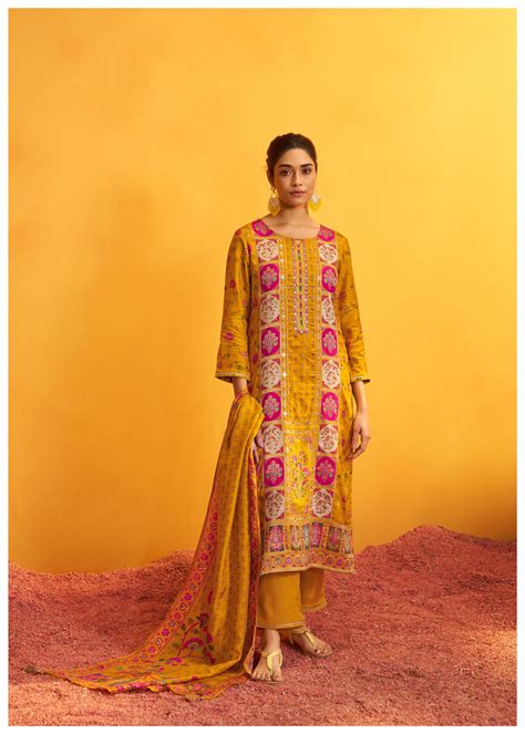 Position Print Russian Silk Kurta Set – Mustard