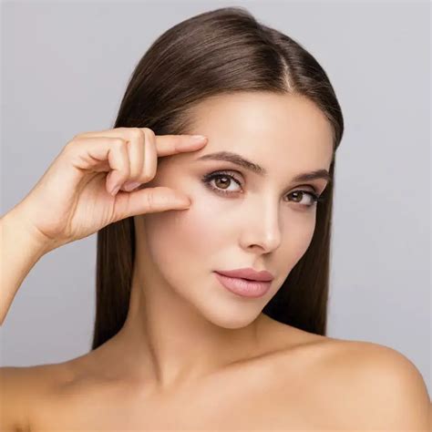 رفع الحواجب في إيران | 2025 أفضل باقات سفر و العلاج | مدبل تریب