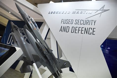 Lockheed lands $1.2B in missile contracts from USAF