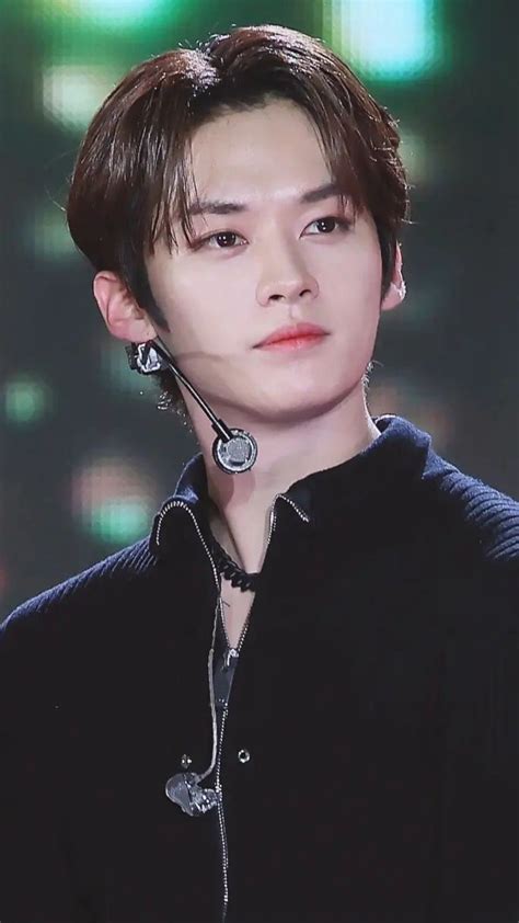 Pretty And Cute, Pretty Men, Minho, Gone Days, Dancing King, I Know You Know, Lee Know Stray ... - chioun lee