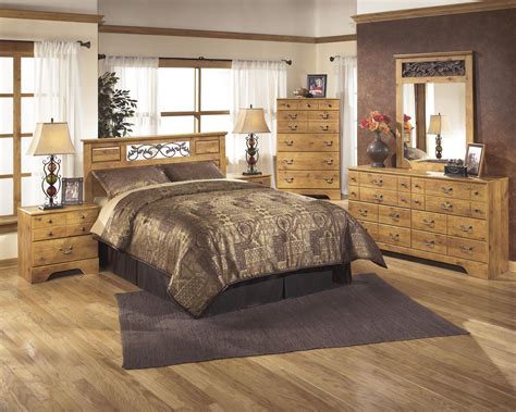 Signature Design by Ashley Bittersweet Full/Queen Bedroom Group | Del ...