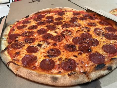 Local Pizza Place Community 的图像结果