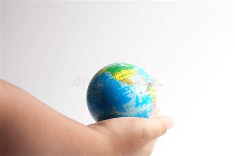 Globalization White Globe 的图像结果