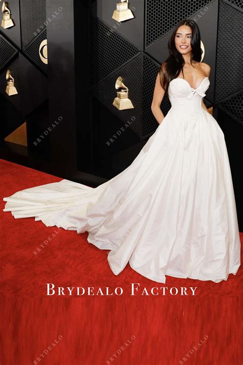 Madison Beer White A-Line 2024 Grammys Red Carpet Taffeta Dress