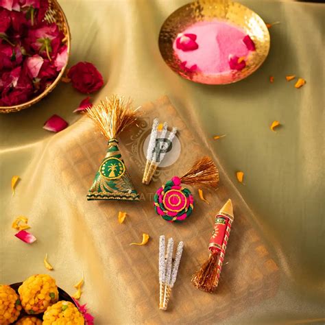 Firecracker Pins - Set of 5 – Pataaree Studios Pvt Ltd