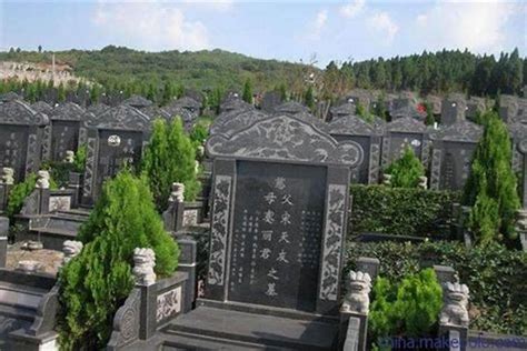 院山中式墓型-院山公墓,成都公墓首先北区龙潭寺院山公墓