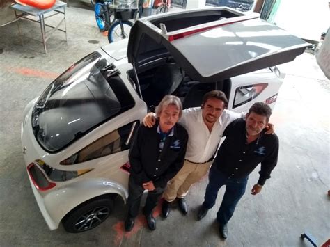 Mexican Electric Car