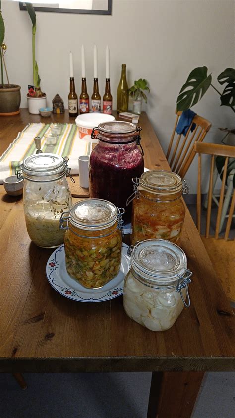 My GF think they smell like fart. But she can never tear us apart! My children: Kimchi ... - what is the smell of kimchi