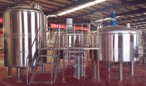 山东济南自酿啤酒设备多少钱-食品机械设备网