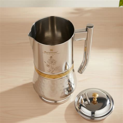 Hammered Accent Jug – Avishkar
