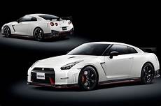 Nissan Gtr 2015 Nismo by 2015 Nissan Gt R Nismo Test Motor Trend Nissan Gtr 2015 Nismo