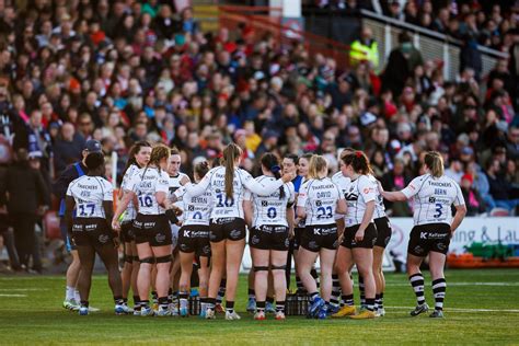 World class Sarah Bern signs Bears extension - Bristol Bears Rugby