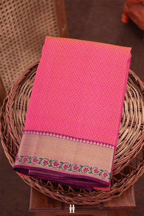 Patola Silk Saree In White With Diamond Design