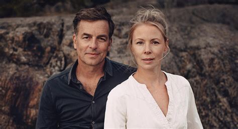 Wollter och Dufvenius "Välkomna till vårt äktenskap" | Kommentar