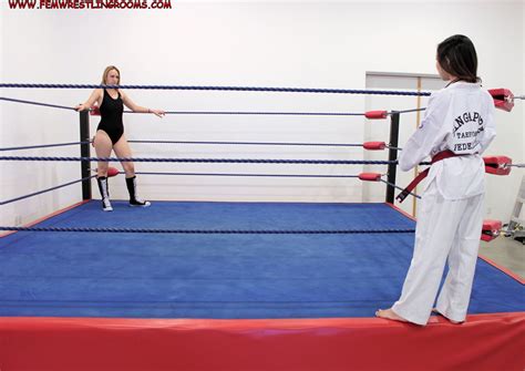 Tai Kwan Do Girl - Fem Wrestling Rooms