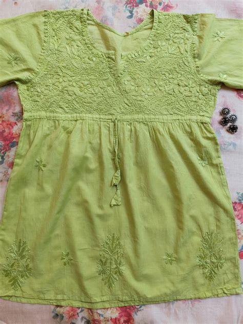 Mul cotton short kurti – Label Aja Chikankari