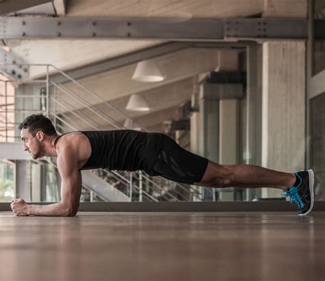 How to Do Plank Exercises: A Single Move for Stronger Abs