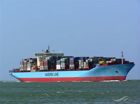 CHARLOTTE MAERSK, Container Ship - Details and current position - IMO ...