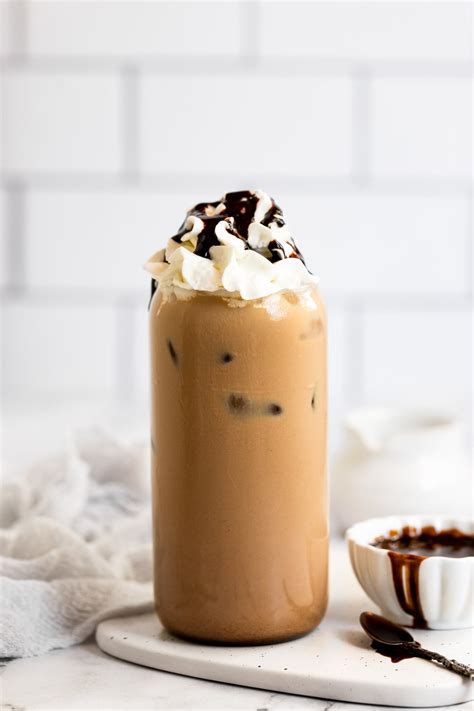 Iced Chocolate Latte Recipe at Gracie Moss blog