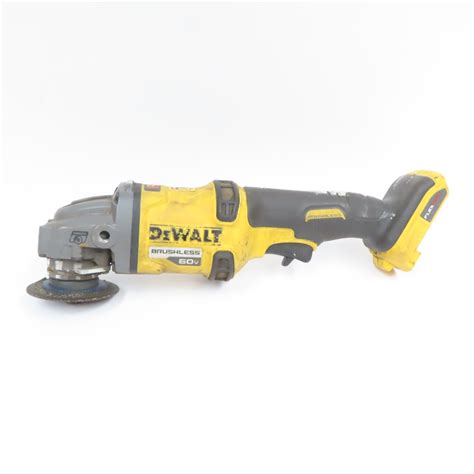 DeWalt DCG418 FlexVolt 60V MAX 4-1/2" - 6" Cordless Angle Grinder