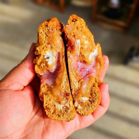 La Bonbonniere Bakery