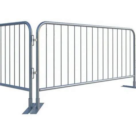 Metal Road Safety Barrier - Pedestrian Barriers Service Provider from ...