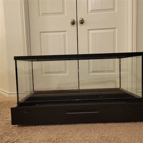 40 gallon reptile tank, Only one time use, can slide... - Depop