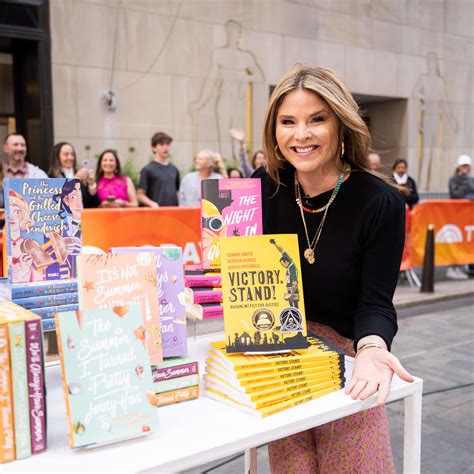 Why Did Elliot Stabler Leave Law & Order: SVU? - Parade