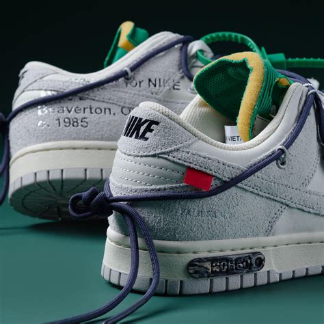 Dunk Low OW Lot 20 of 50 - 807GARAGE