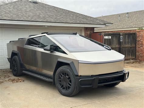 Tesla Cybertruck LED Light Bar Off-Road & Overland Auxiliary Lighting ...