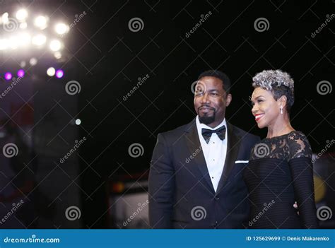 Gillian Iliana Waters Et Michael Jai White Image stock éditorial ...