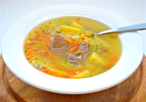 Простой домашний вкусный суп с мясом пошагово