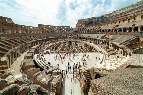 Colosseum & arena floor private tour with local expert guide | TUI