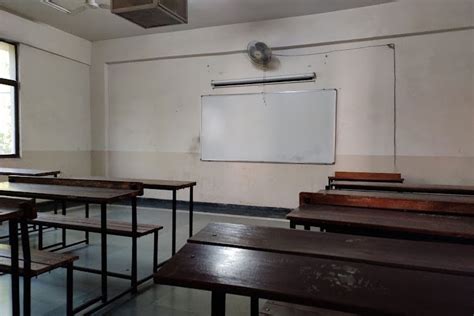 Dyal Singh College New Delhi Campus: Photos, Virtual Tour