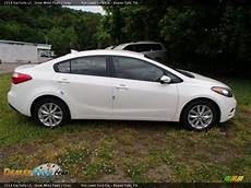kia forte white 2014 kia forte lx snow white pearl gray photo 1 kia forte white 2014 kia forte lx snow white pearl gray photo 1
