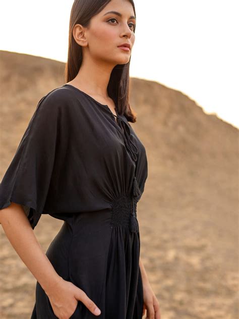 Kasturi Black Kaftan Maxi Dress – Pinklay