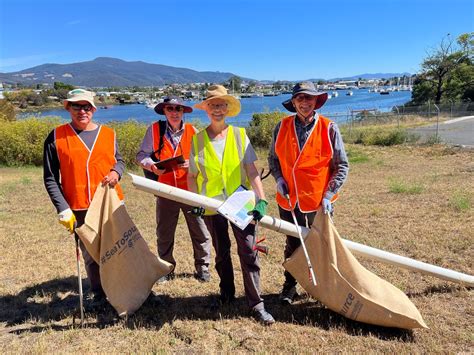 🧤 Clean Up Australia Day (Hobart, TAS) 🌊, Ralph's Bay Canal, Lauderdale ...