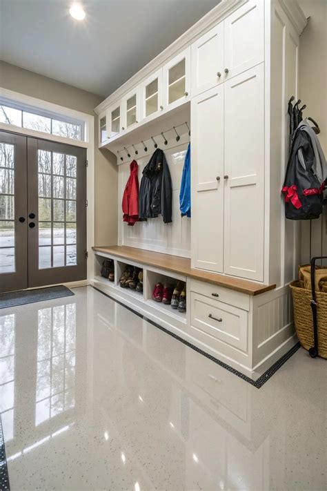 20+ Stylish Mudroom Floor Ideas You'll Love