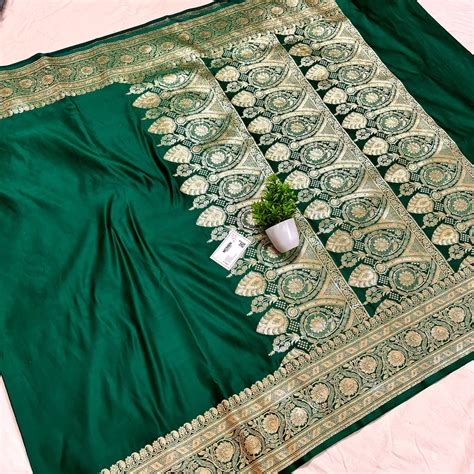 Bottle Green Plain Golden Zari Katan Silk Banarasi Saree – Mohsin Textiles
