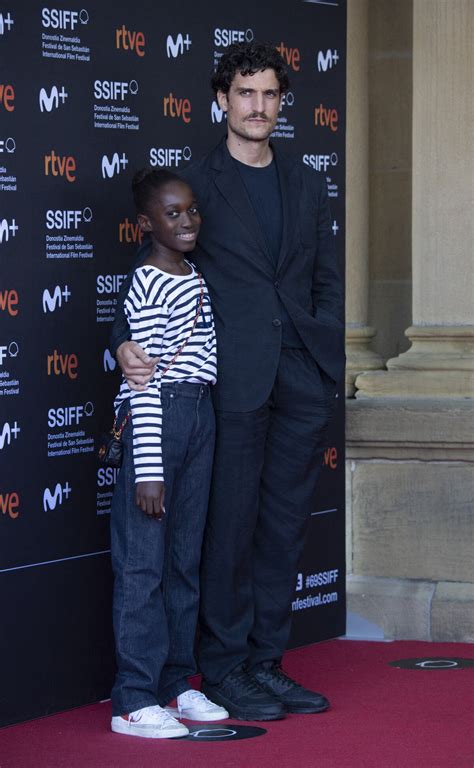 Photo : Louis Garrel et sa fille Oumy (Céline) - Première du film "La ...