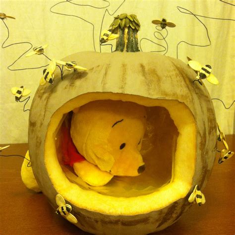 Winnie The Pooh Pumpkin at sascanopyblog Blog