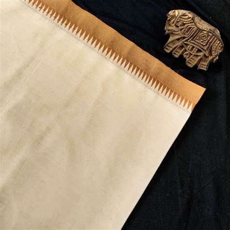 Pure Cotton Narayan Peth Cream Temple Border South Cotton Blouse Piece ...